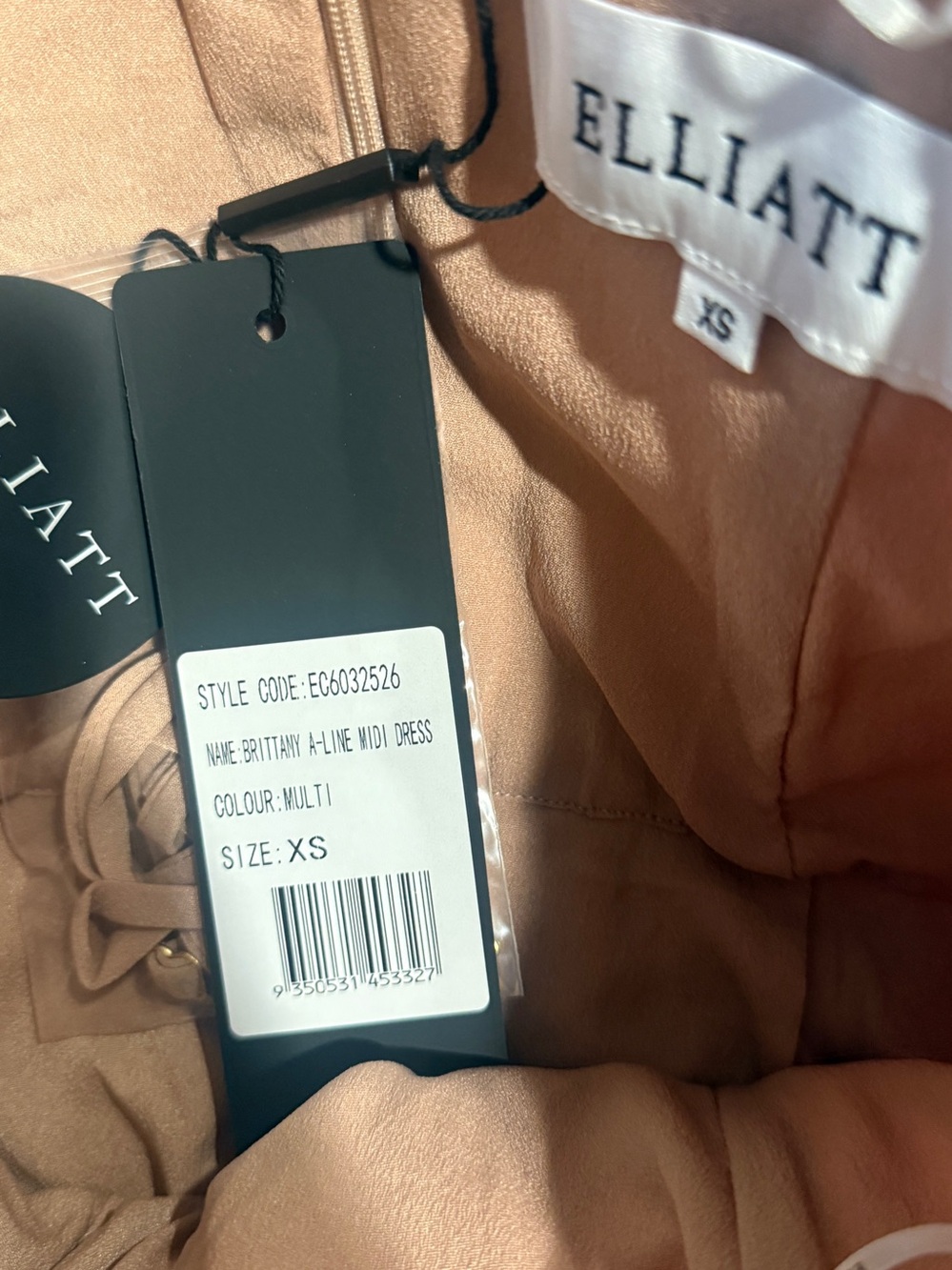 Elliatt Brittany A-Line Midi Dress in Pink size XS NWT waist Tie Missing!!!! - Picture 8 of 8